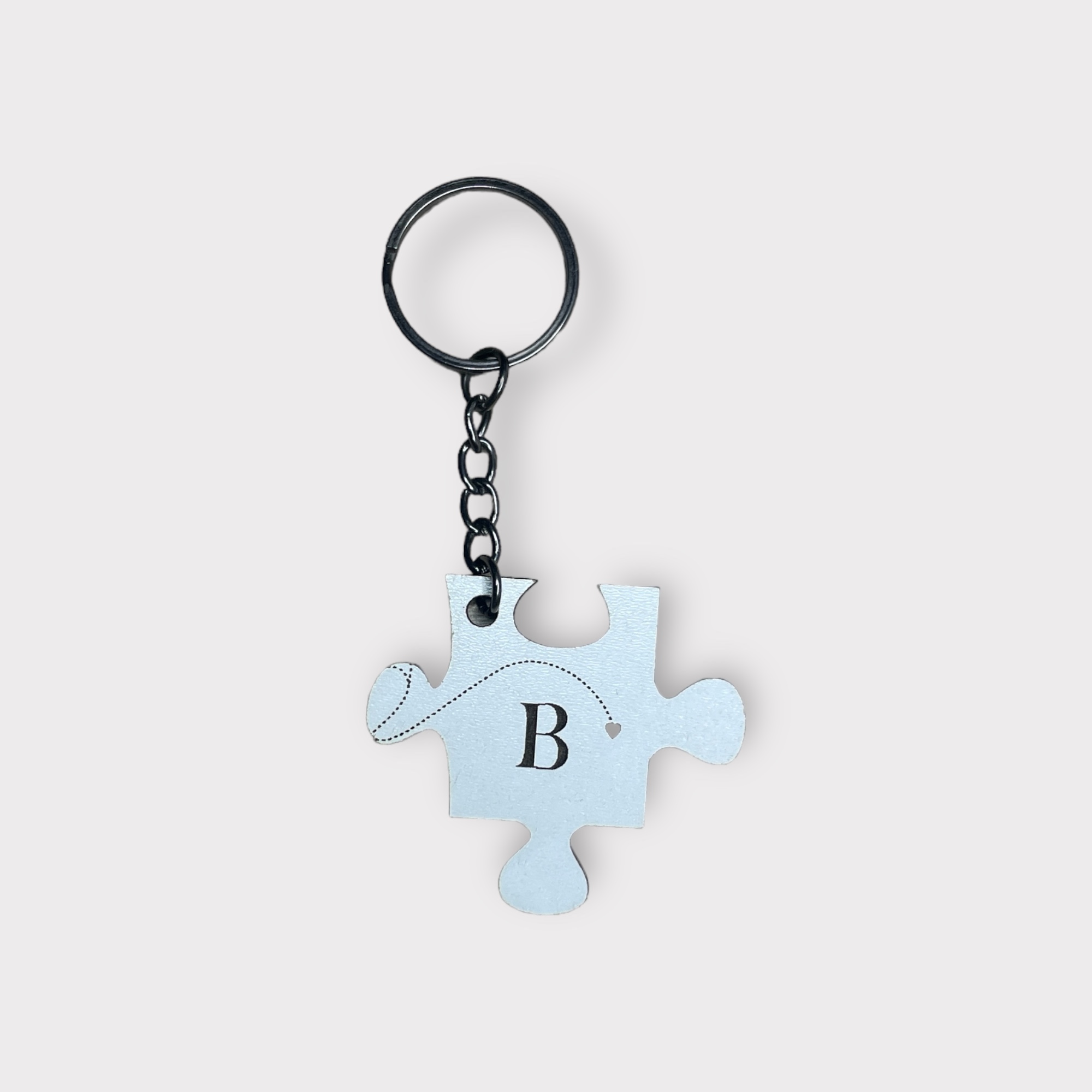 Conjunto de dois porta-chaves com inicial - Image 4