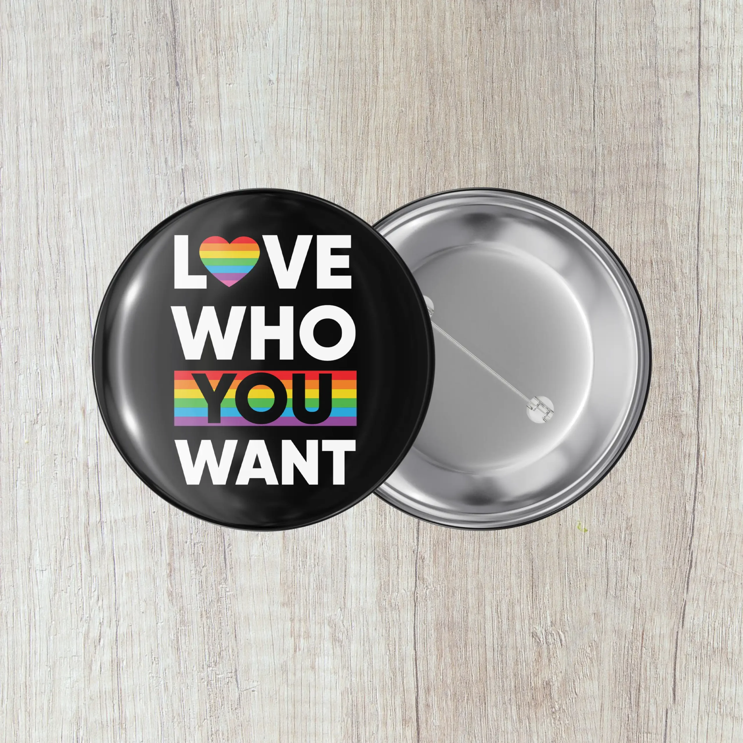Crachá LGBT+ (Love who you want)